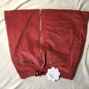 Dusty red pencil zip up skirt